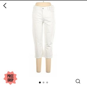 NYDJ Size 10 White Capris